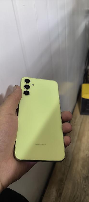а 30: Смартфон Samsung Galaxy A34 5G, цвет Lime (лаймовый) - Экран 6.6" — 2