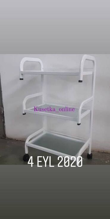 Rəflər, etajerkalar: Etejerka Şüşəli üç mərtəbə Daşıyıcı Katalka Tibbi təkərli daşıyıcı — 3