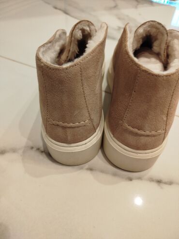 Makasin və loferlər: Derimod, Ölçü: 39, rəng - Bej, Yeni — 3