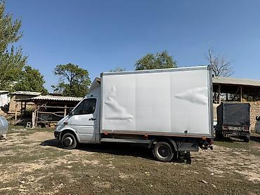 капот sprinter: Легкий грузовик, Mercedes-Benz, Стандарт, 3 т, Б/у — 4