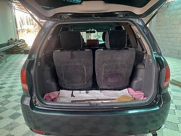 2 4 д: Toyota Avensis Verso: 2003 г., 2 л, Механика, Дизель, Минивэн — 5