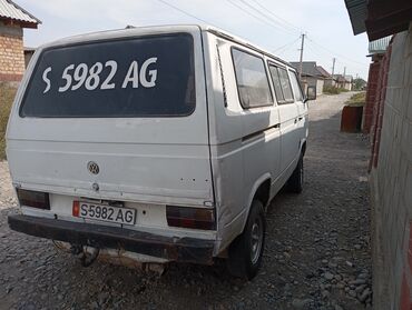 Volkswagen: Volkswagen Transporter: 1988 г., 1.8 л, Механика, Бензин