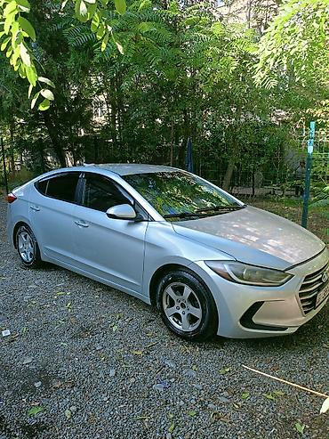 Hyundai Elantra: 2017 г., 2 л, Автомат, Бензин, Седан