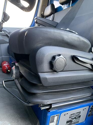 Аренда рефрижератора: Рефрижератор Mercedes‑Benz Sprinter - Тип: изотермический фургон с — 12