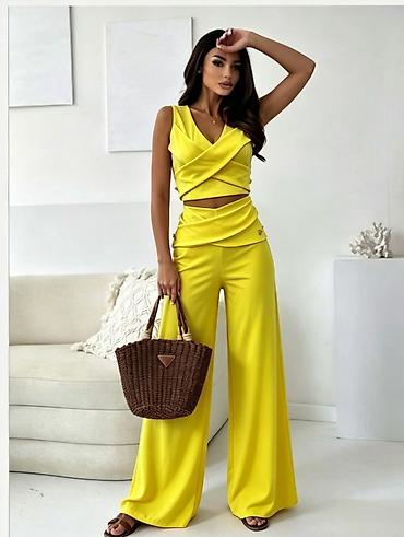 Kompleti: 💫New collection💫

⚜️Univerzalna velicina
⚜️Cena 2700 din — 1