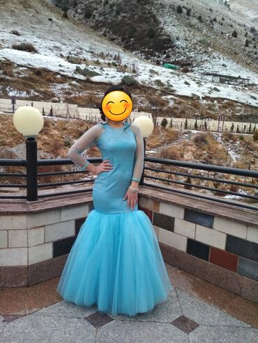 голубое платья: Вечернее платье, Русалка, Длинная модель, С рукавами, One size