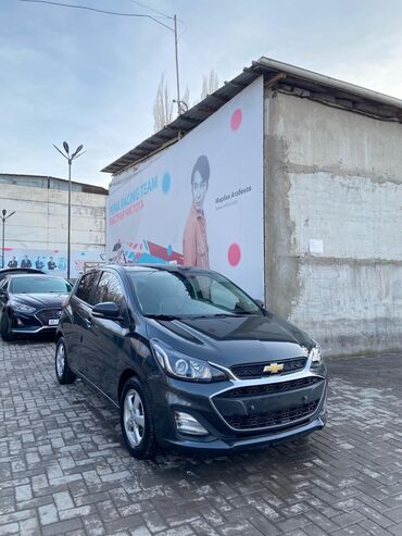 chevrolet mw: Chevrolet Spark: 2018 г., 1 л, Автомат, Бензин, Хэтчбэк