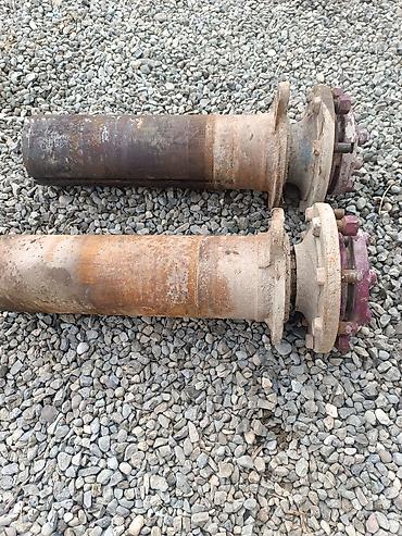 Podveska, xodovoy hissələri: Satılır: qoşqu/yarımqoşqu üçün 2 ədəd təkər göbəyi ilə komplekt ox — 4