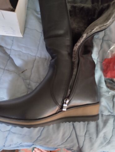 Botinka və botilyonlar: Dolce & Gabbana, Ölçü: 37, rəng - Qara, Yeni — 7