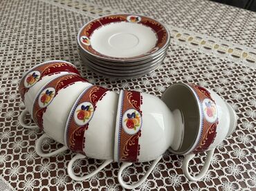 Mətbəx aksesuarları: Çay dəsti, rəng - Qırmızı, Farfor, 6 nəfərlik