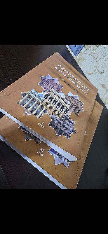 qiymətli: “Azərbaycan Muzeyşünaslığı” – iki cildlik monoqrafiya Müəllif: Elfira — 2