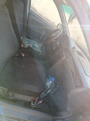 скутер ондоо: Honda Civic: 1998 г., Кол менен иштөөчү, Бензин, Хетчбек — 5