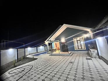 Günlük kirayə evlər: 100 kv. m, 2 otaqlı — 6