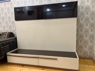 Qonaq otağı dəstləri: Tv stend 100 Azn. Olchu 1.80x50x1.60. Unvan Sumqayit. Shirin x.2595
