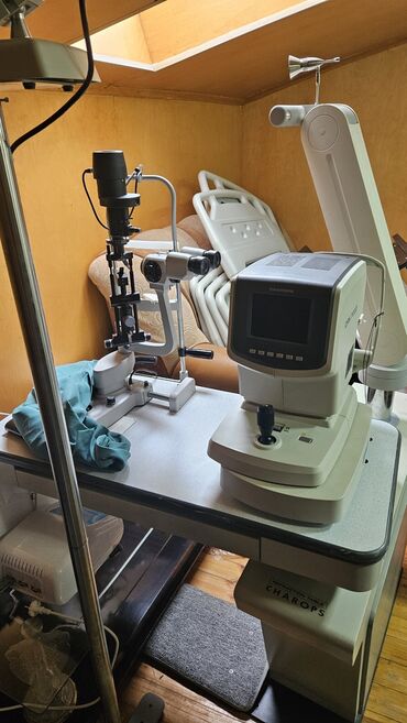 Manometers: Oftalmoloji müayinə üçün tam kabinet avadanlığı Komplekt: -