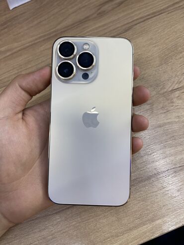 Apple iPhone: IPhone 13 Pro, Б/у, 256 ГБ, Rose Gold, Защитное стекло, Чехол, Кабель