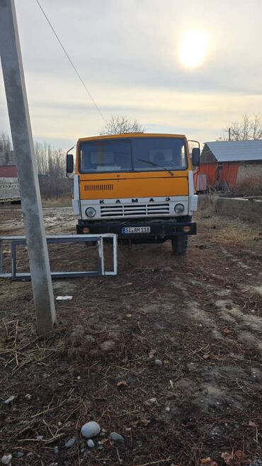 Аренда самосвала: КамАЗ самосвал 6x4 Описание: - Кузов-самосвал с высокими бортами — 10