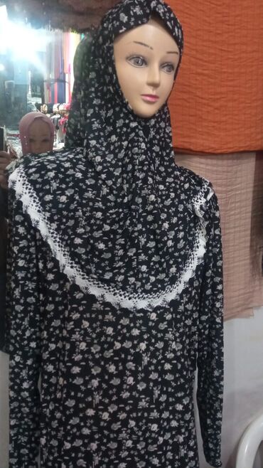 bine ticaret merkezi qadin alt paltarlari: Namaz paltarlari.her renki ve razmeri var