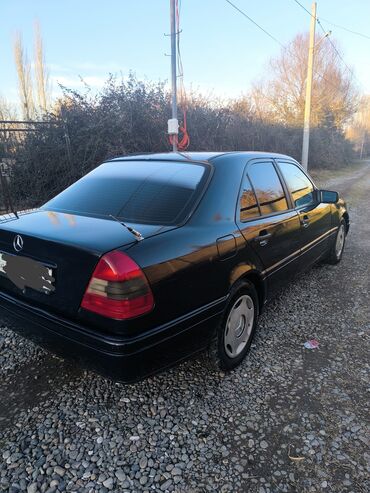 Mercedes-Benz: Mercedes-Benz C 180: 1.8 l | 1994 il Sedan — 15
