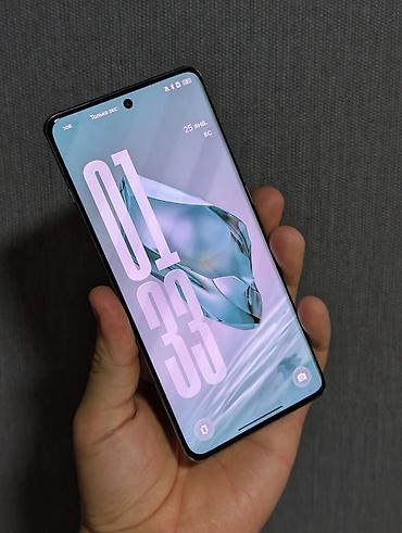 Мобильные телефоны и аксессуары: OnePlus 12, Б/у, 512 ГБ, цвет - Зеленый, 2 SIM — 5