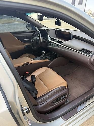 lexus cs: Lexus ES: 2019 г., 2.5 л, Вариатор, Гибрид, Седан — 4