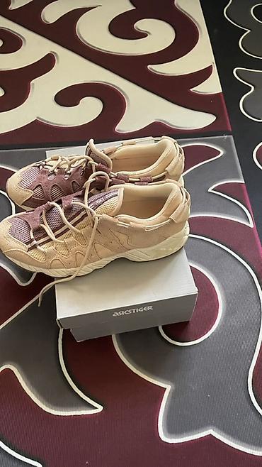 mango 36: Кроссовки ASICS Tiger - Модель: спортивные кроссовки ASICS Tiger — 5