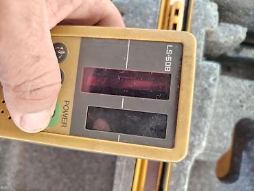 puno drvo ploca: Na prodaju profesionalni rotacioni laserski nivelir vrhunskog — 4