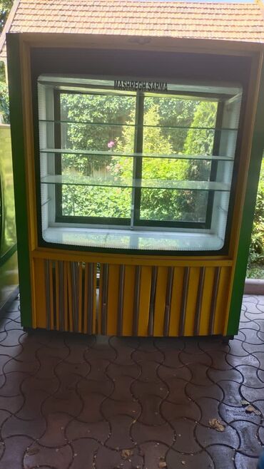 полки детские: Продаю большой и красивый витринный холодильник Машрег Сарма, качество