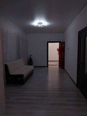 Продажа коттеджей и домов: Двухэтажный кирпичный дом. Основные характеристики: - Материал стен — 4