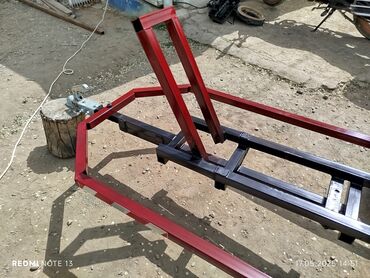 трицикл с кабиной: Прицеп для перевозки мотоцикла
