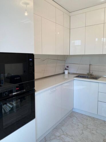 Köhnə tikili: Bakı, 4 otaqlı, Köhnə tikili, m. Xalqlar Dostluğu, 106 kv. m — 8