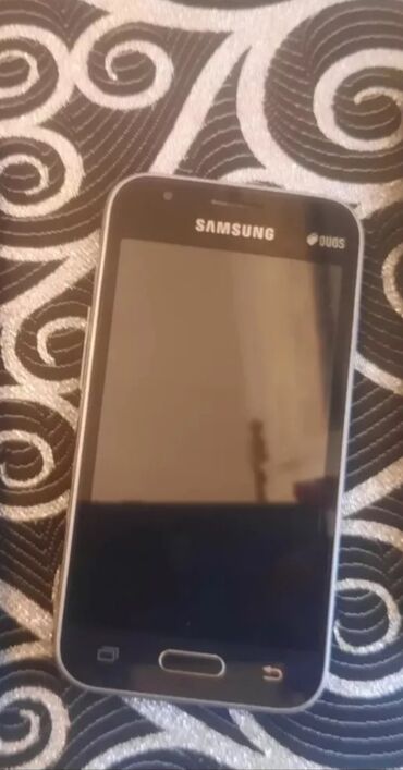 samsung j1 mini: Samsung Galaxy J1, rəng - Qara