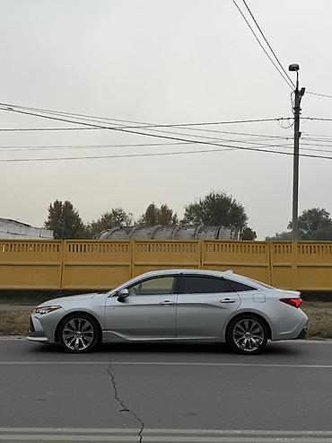 byd 2: Toyota Avalon: 2019 г., 2.5 л, Автомат, Гибрид, Седан — 4