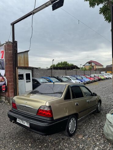 Daewoo: Daewoo Nexia: 2007 г., 1.6 л, Механика, Бензин, Седан