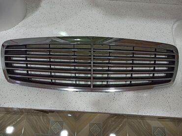 Oblisovkalar, barmaqlıqlar: Mercedes-Benz W211, 2006 il, Almaniya, Ünvandan götürmə