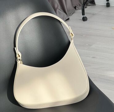 италия сумки: Сумка цвет Айвори очень лаконичная модель,подойдет на выход и на
