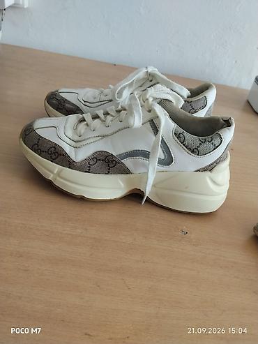 Кроссовки, 37.5, Gucci, Б/у, цвет - Белый, Самовывоз