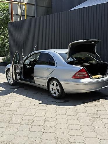 sprinter 2003: Mercedes-Benz C-Class: 2001 г., 3.2 л, Механика, Бензин, Седан — 2