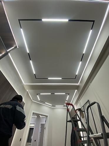 Натяжной потолок: Натяжные потолки с интегрированными световыми линиями - — 9