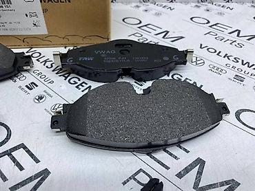 el motocikli: PREDNJE PLOCICE ZA AUDI A3 - 8V0 698 151 | Prednje pločice za modele — 4