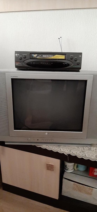 телевизор с двд: Продаю телевизор LG + DVD + тумба под телевизор