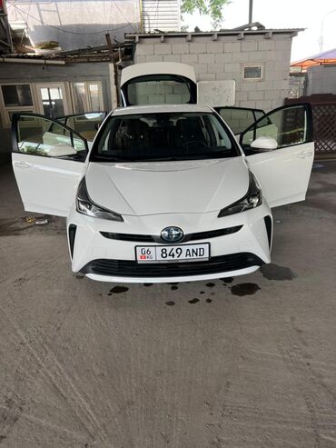 тайота гибрит: Toyota Prius: 2021 г., Автомат, Гибрид