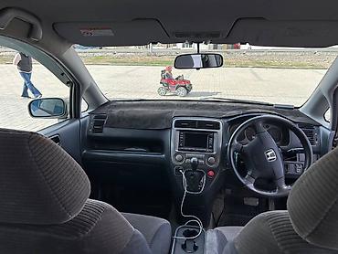 toyota stream: Honda Stream: 2002 г., 1.7 л, Автомат, Бензин, Минивэн — 4