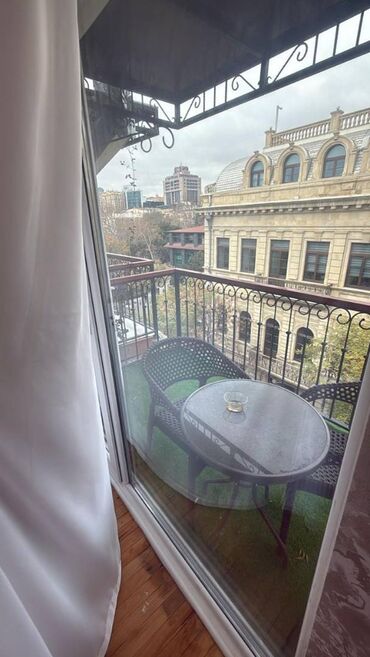 Uzunmüddətli kirayə mənzillər: Malakan bağında 3 otaqlı mənzil KİRAYƏ verilir Mənzil yeni təmirlidir -da lalafo.az — 14 Uzunmüddətli kirayə mənzillər: Malakan bağında 3 otaqlı mənzil KİRAYƏ verilir Mənzil yeni təmirlidir — 14