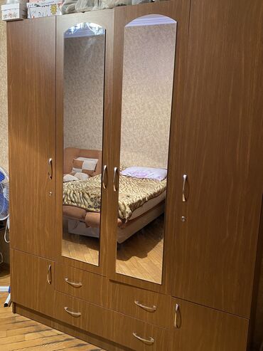 paltar dolabi satilir: Гардеробный шкаф, Б/у, 4 двери, Распашной, Прямой шкаф, Азербайджан