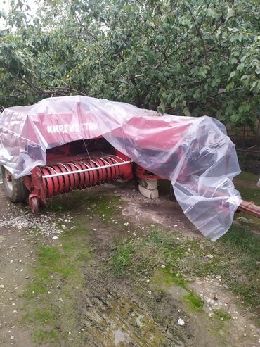 Traktorlar: Ikside yaxşı vezyetdedi — 9