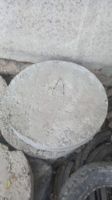 Железобетонные (ЖБИ) кольца для септика: Железобетонное (ЖБИ) кольцо для септика Размер: 110 x 90 x 8 см, Бесплатная установка, В розницу — 10