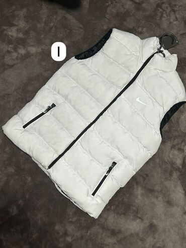 Prsluci: Prsluci velicine su na slikama 2500 dinara — 9