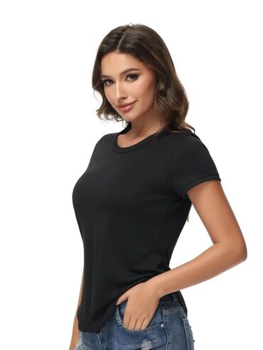 Pencəklər: Penti markasi t-shirt m-l razmer cox seligeli veziyyetdedir cemi -4Azn