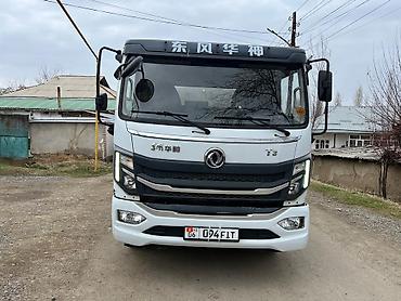 Dongfeng: Dongfeng : 2021 г., 3.7 л, Механика, Дизель — 2